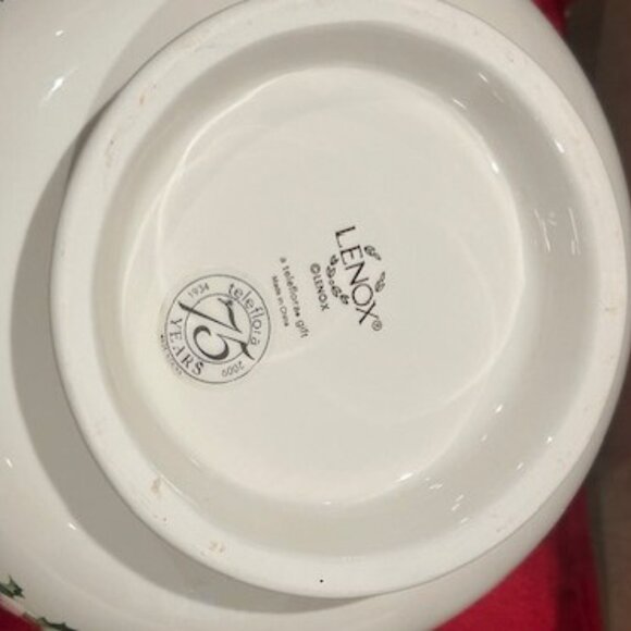 HOLIDAY🎄🎄LENOX Teleflora Christmas Holly Gold Rim BOWL - Picture 5 of 5